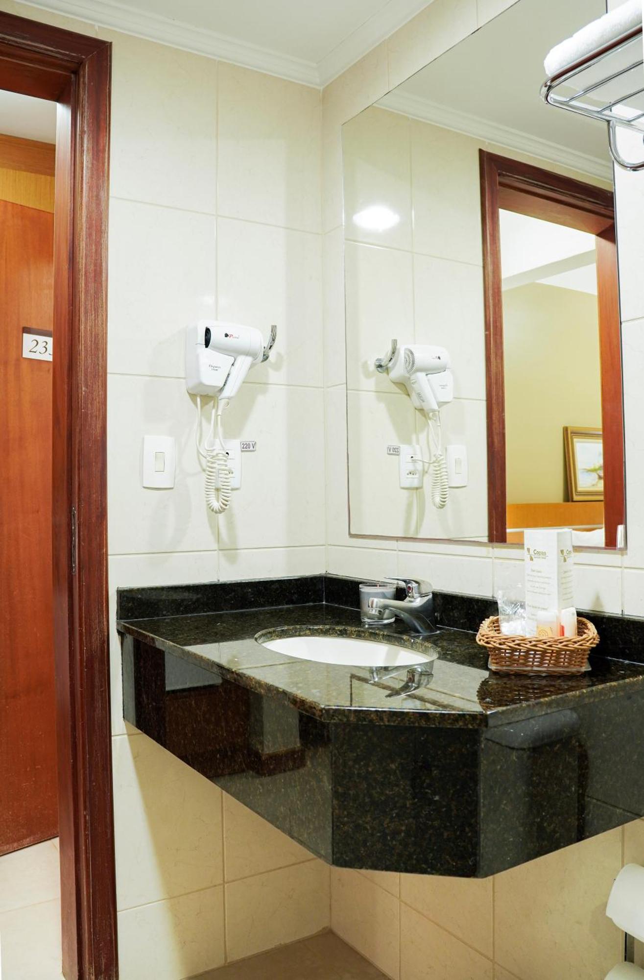 Copas Executive Hotel Cascavel  Kültér fotó